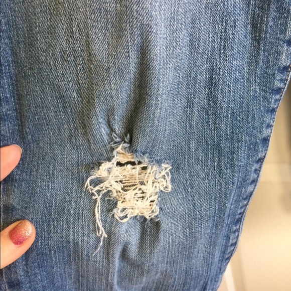 Trendy GAP capris - Picture 3 of 6